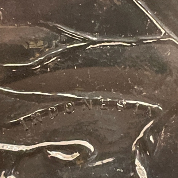 Indonesia Clear Cut Glass Dinner Plates and Bowls in Grape motif - Picture 5 of 9